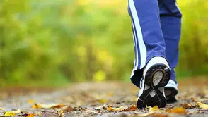 10 bin adım efsanesine son : Uzmanlar kalp krizi riskini azaltacak adım sayısını açıkladı!