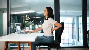 Sırt ağrısını görmezden gelmek ne kadar tehlikeli olabilir?