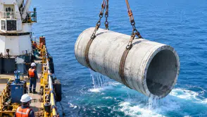 1.500 tonluk beton borular denizin dibine bırakılacak
