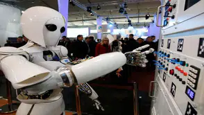 Dünyada endüstriyel robot sayısı 5 milyonu aştı mı ?