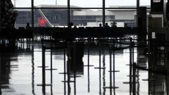 ABD askeri uçağı Japonya’da acil iniş yaptı