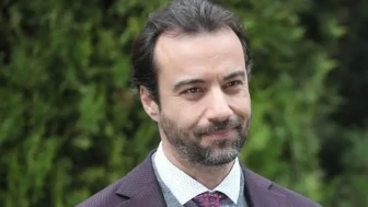 Devrim Nas kimdir? Devrim Nas nereli, kaç yaşında? Kızılcık Şerbeti konuk oyuncusu Devrim Nas kim?