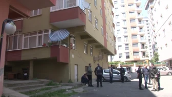 Maltepe'de 4 blokluk site için tahliye kararı