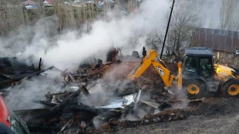 Giresun'da ev yangını can aldı: 1 ölü