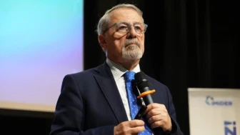 Kütahya’da art arda depremler! Naci Görür uyardı