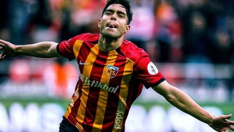 Talha Sarıarslan kimdir? Kayserisporlu Talha Sarıarslan evli mi?