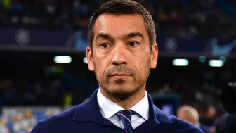 Giovanni van Bronckhorst'un yeni takımı belli oldu