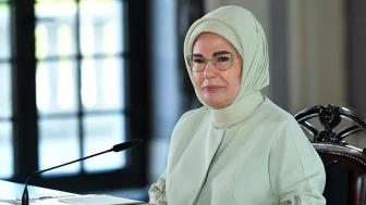 Emine Erdoğan, KADEM'in yeni yönetimini tebrik etti