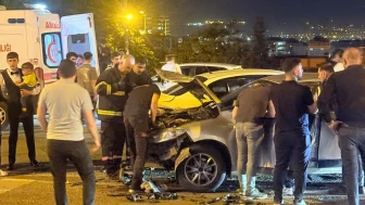 Batman-Siirt yolunda feci kaza: 4 kişi yaralandı