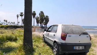 Hatay'da araç içerisinde silahla başından vurulmuş bir kişi bulundu