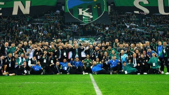 Kocaelispor, 16 yıl sonra Süper Lig'de!