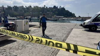 Antalya’da denizde erkek cesedi bulundu
