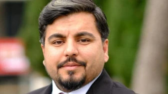 Arif Kocabıyık kimdir?