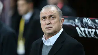 Fatih Terim çılgına döndü! Kulübede suları yere fırlattı