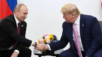 Trump ve Putin görüştü!