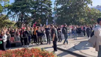 Saraçhane'de cübbeli yaşlı adama 'Mustafa Kemal'in askerleriyiz' diyerek saldırdılar!