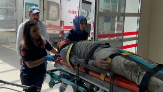 Adıyaman'da inşaat iskelesi çöktü: 2 işçi yaralandı