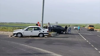 Tekirdağ'da iki otomobil çarpıştı: 1 ölü, 3 yaralı