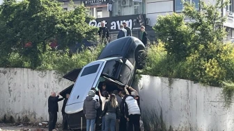 Lüks cip, istinat duvarında asılı kaldı!