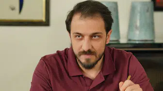 Kızılcık Şerbeti Mustafa  diziden ayrılıyor mu?