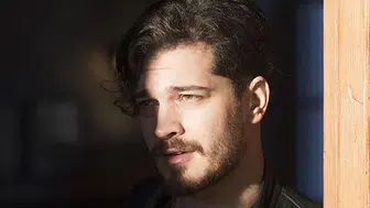 Çağatay Ulusoy Kimdir?