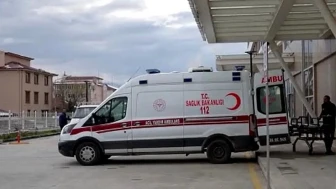 Erzincan'da korkunç kaza: Otomobil ile motosiklet çarpıştı! 1 ölü