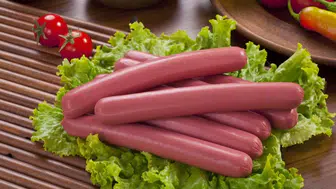 Sosis yemek zararlı mı? Uzmanlar ne diyor?