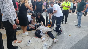 Antalya'da otel servisi ile motosiklet çarpıştı: 1 ölü, 1 ağır yaralı