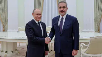 Bakan Fidan, Rusya Devlet Başkanı Putin ile bir araya geldi
