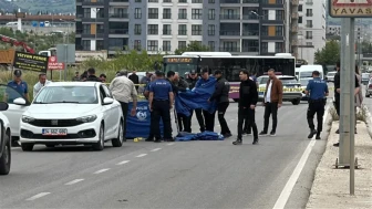 Sokak ortasında başından vurularak öldürüldü!