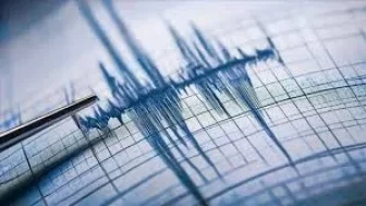 İran'ın doğusunda 5 büyüklüğünde deprem