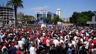 İzmir'de 23 bin işçi hakları için yürüyüşe geçti!