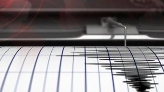 Amasya'da peş peşe deprem!