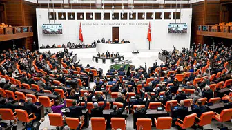 TBMM’de HSK gerilimi: CHP usulsüzlük gerekçesiyle salonu terk etti