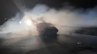 Hatay'da otomobil alev alev yandı! O anlar kamerada