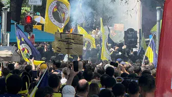 Fenerbahçe’de taraftar ve kongre üyeleri tek ses ‘Ali Koç istifa’ dedi