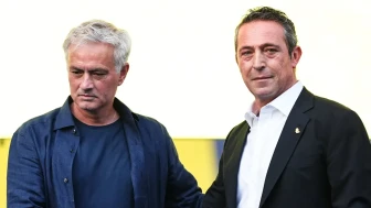Fenerbahçe'nin yeni teknik direktörü canlı yayında açıklandı
