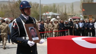 Şehit Davut Şafak toprağa verildi
