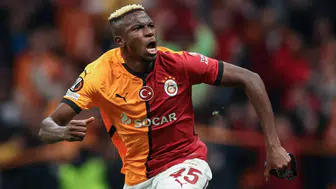 Victor Osimhen transferi gece yarısında açıklandı