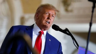 Trump tarih verdi: Putin ve Zelensky ile görüşecek!