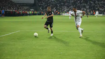 Elazığspor-Vanspor maçında hakem yaralandı