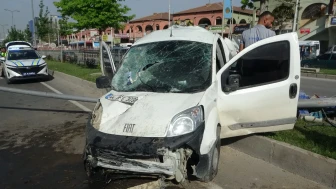 Malatya'da 5 araç birbirine girdi! Zincirleme kaza 3 kilometrelik kuyruk oluşturdu