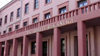 2025 Adalet Bakanlığı Nakil Başvuruları başlıyor! Kadrolu personel dikkat: Şartlar, tarihler ve detaylar açıklandı