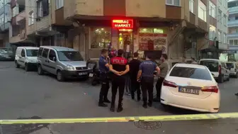 Bağcılar’da korku dolu anlar: Markete kurşun yağmuru