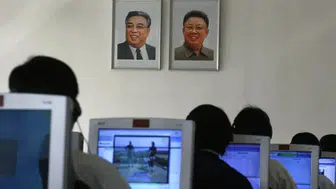 Kuzey Kore'de internet krizi: Resmi siteler çöktü!