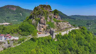 Ünye Kalesi ziyaretçi akınına uğradı: 14 günde 35 bin turist ağırladı!