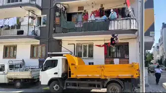 Aydın’da aynı ev yine çöple doldu: 3 kamyon atık tahliye edildi