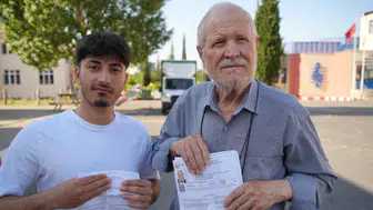 Sınavın en yaşlı adayı: 'Bilge dede' 8. kez YKS'ye girdi!
