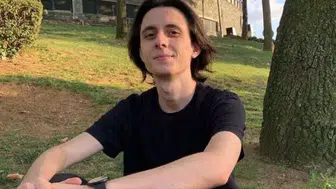 Tolunay Ören kimdir?