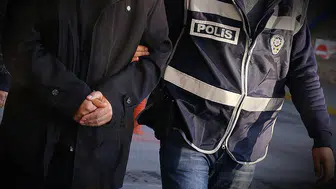 İzmir'de 12 yıl hapis cezalı çocuk istismarcısı yakalandı!